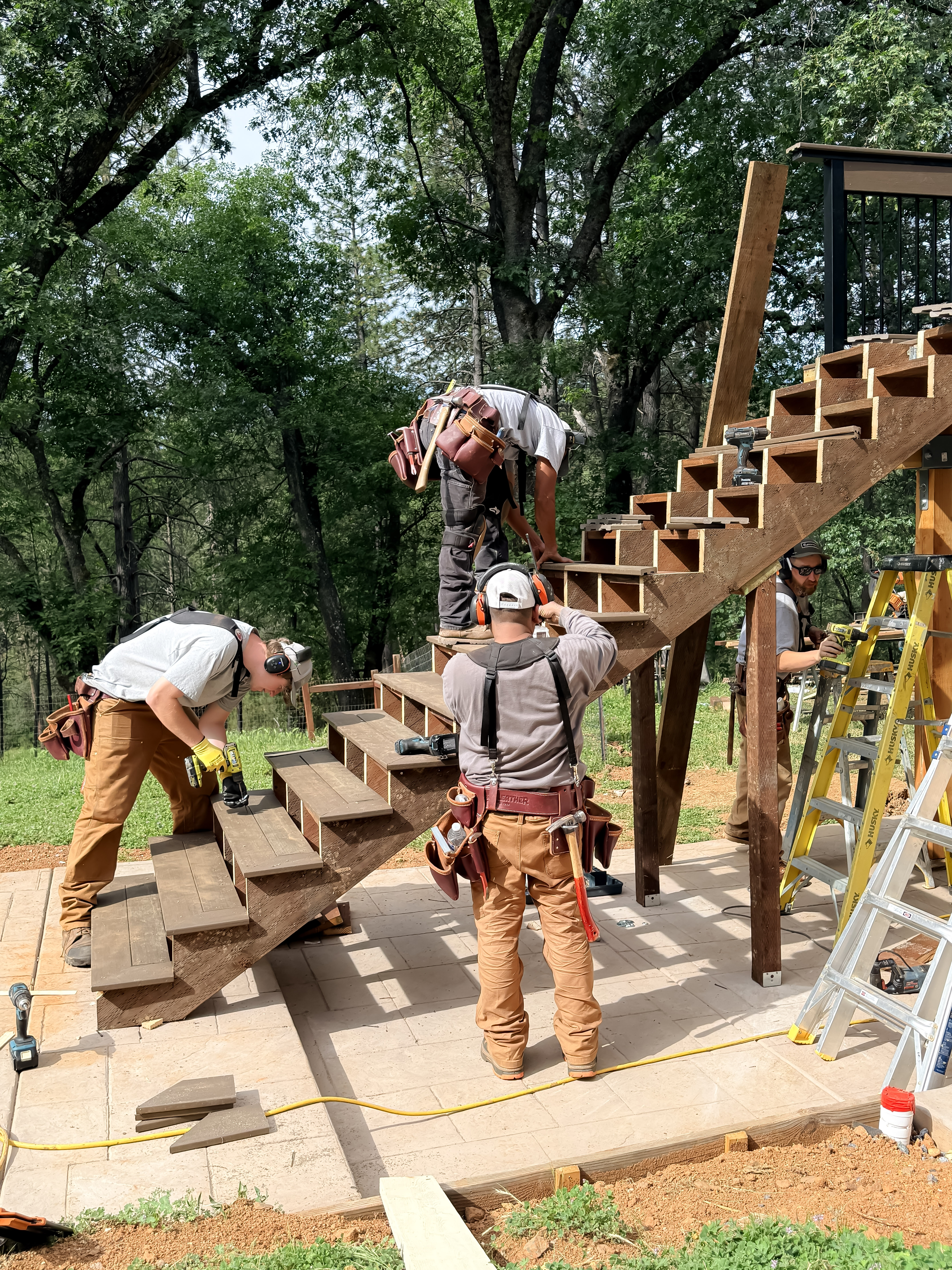 Awning detail connection